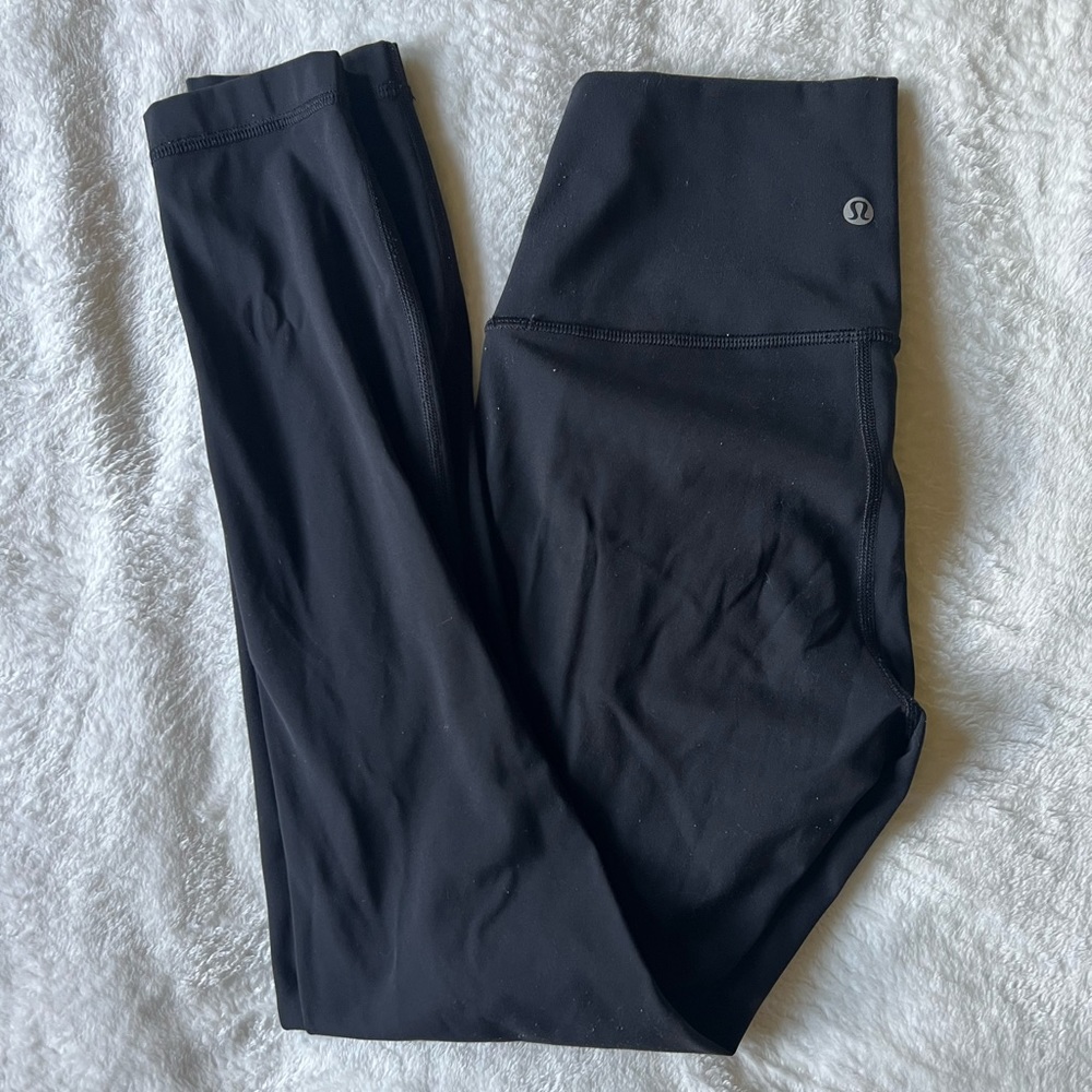 Lululemon Wunder Under leggings